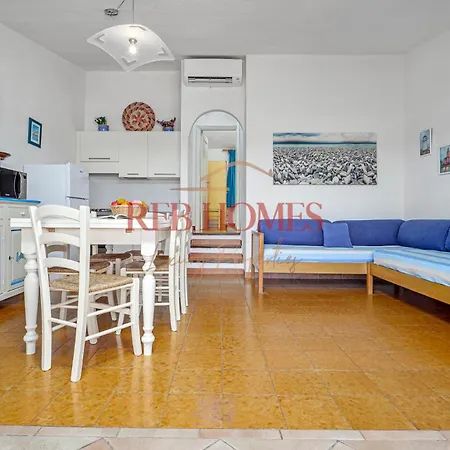 Apartment Marineledda Le Conchiglie *